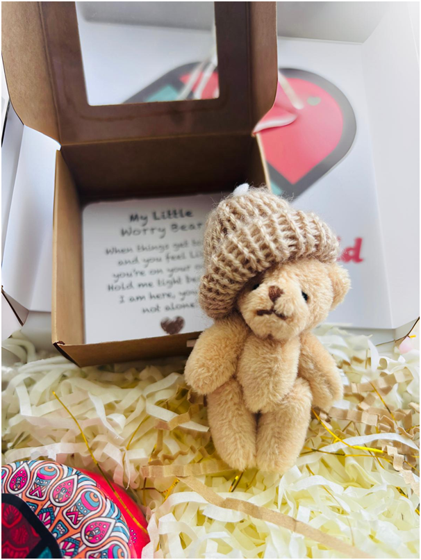 Hug teddy and rose sensational pack